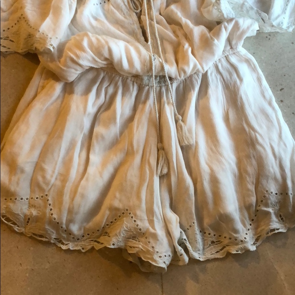 Free People White Romance Romper, XS ❤️ - Picture 5 of 8